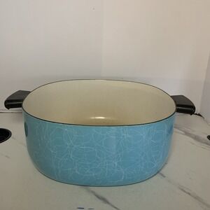 1950's Serendipity Turquoise Pot Enamelware Spaghetti Drizzle 10" No Lid